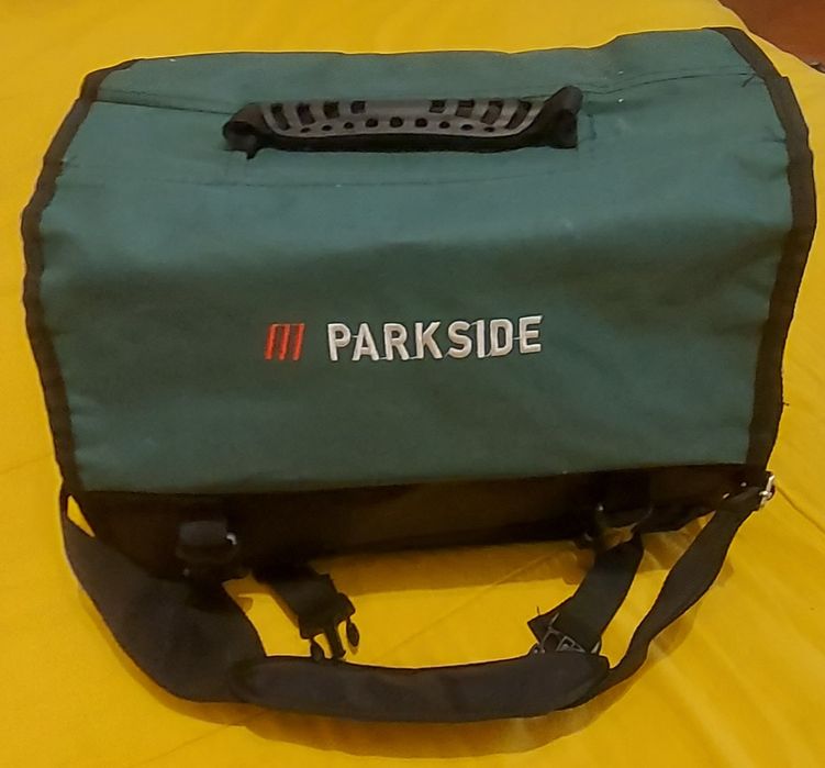 Parkside, bolsa para ferramentas. Tem 4 bolsas interiores e 4 exterior