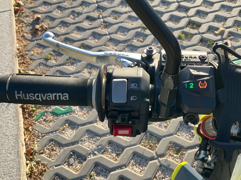 Husqvarna 701 Supermoto 2021