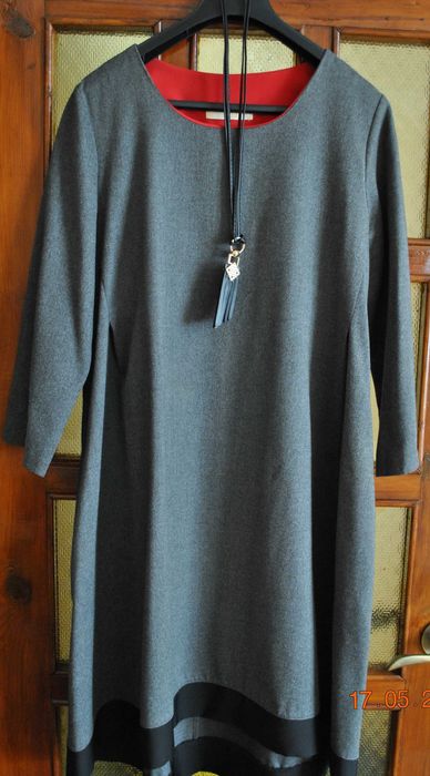 Плаття б/в у відмінному стані