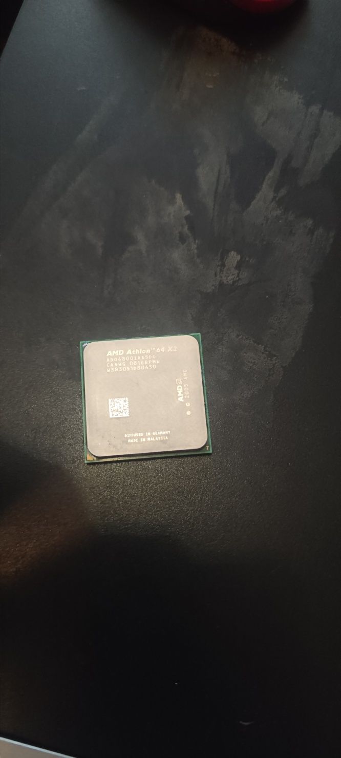 Процессор AMD Athlon 64 X2 4800+ 2.50GHz/1M/2 GT/s (ADO4800IAA5DO) sAM