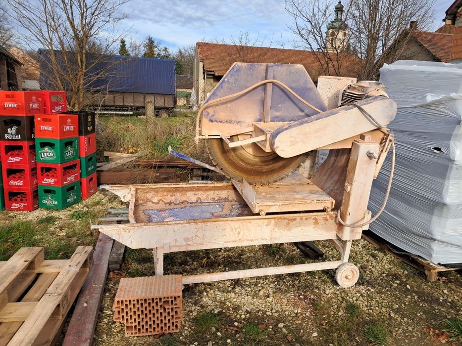 Sprzedam dźwig samojezdny