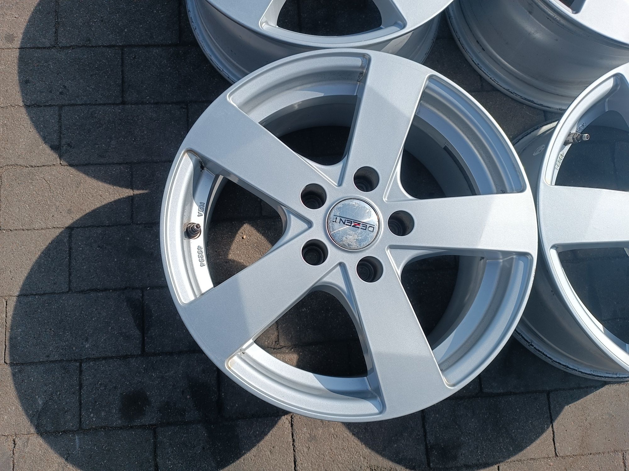 Felgi aluminiowe Audi VW Mercedes 5x112 ET35 7J16