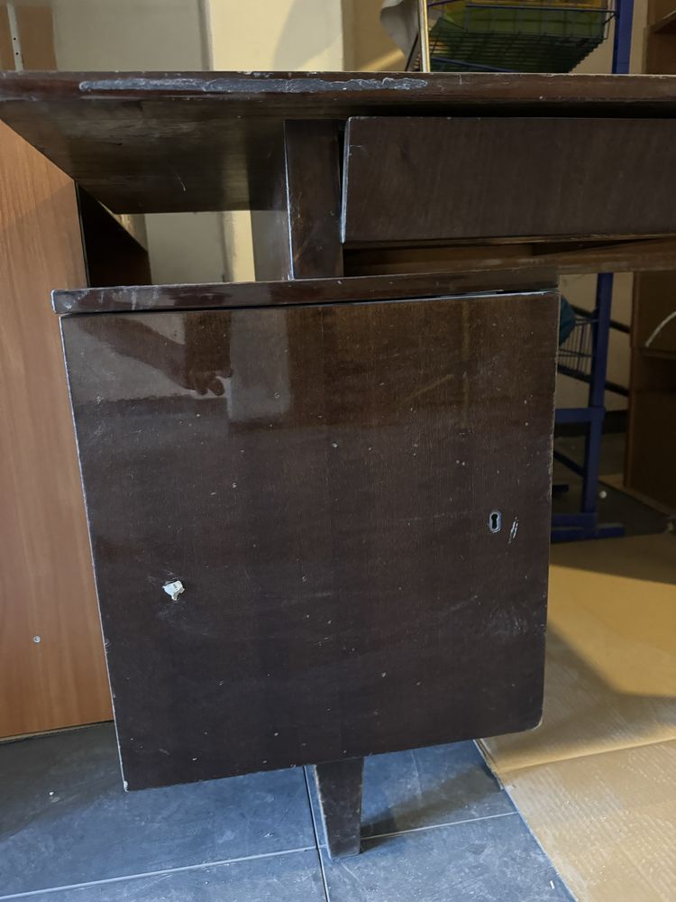 Biurko projekt M. Puchała stolik gabinet 1950 vintage retro PRL biurko