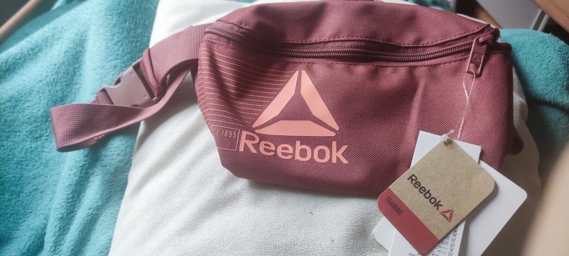 Saszetka nerka Active Foundation Reebok