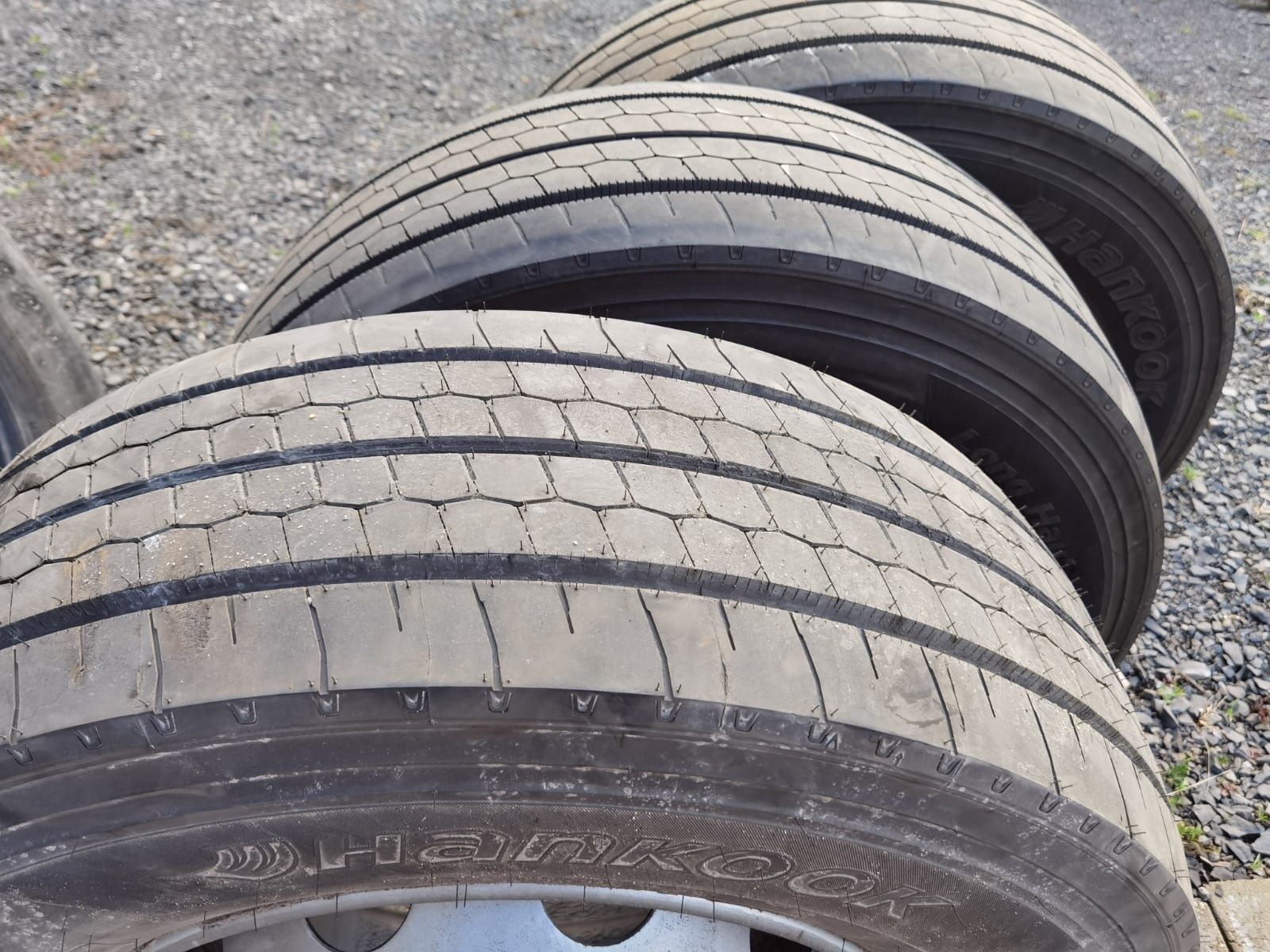 Opony plus felgi TIR Hankook R22,5 nowe