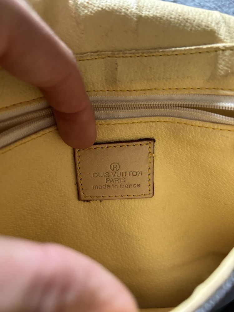 Torebka listonoszka Louis Vuitton