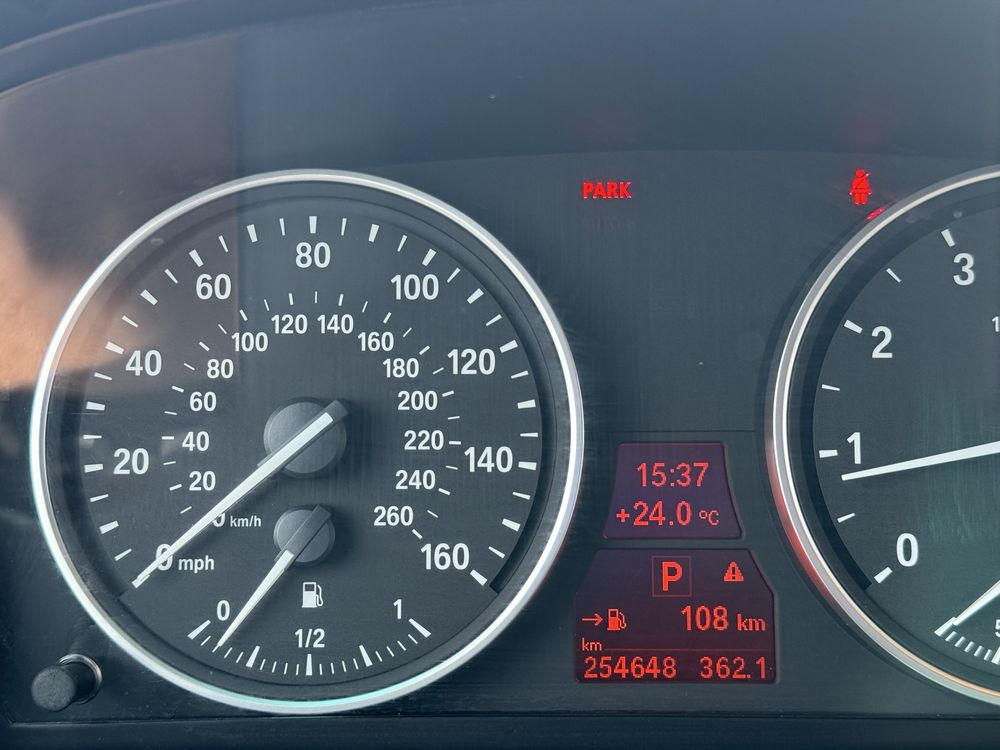 BMW X5 2008 e70.