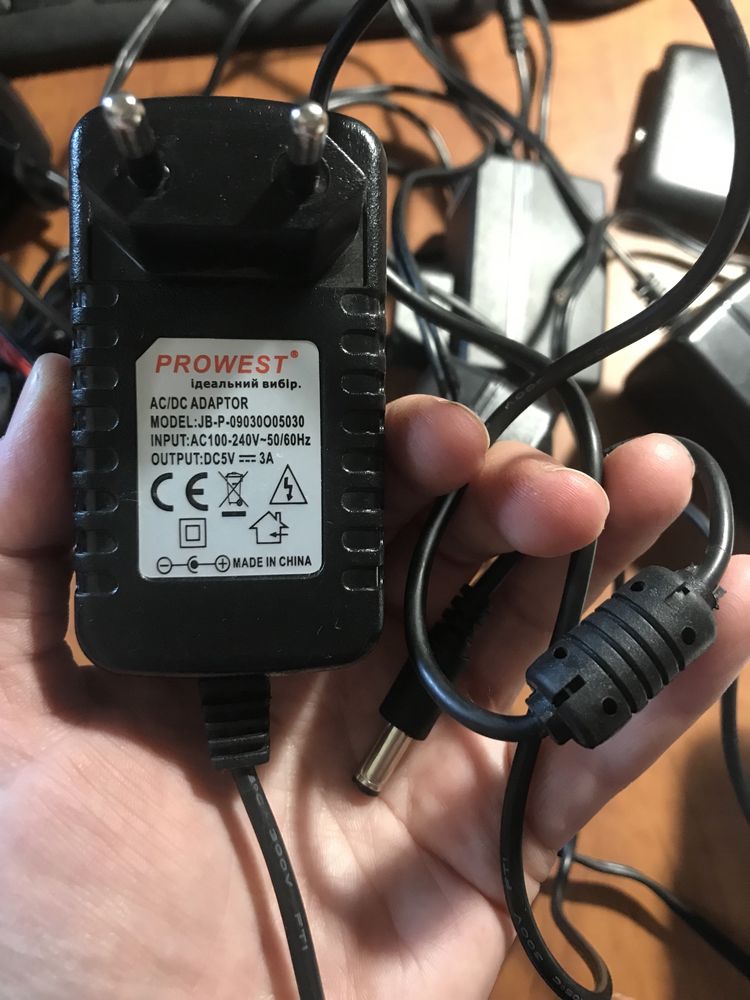 Блок живлення (питания) 5V 4A 20W