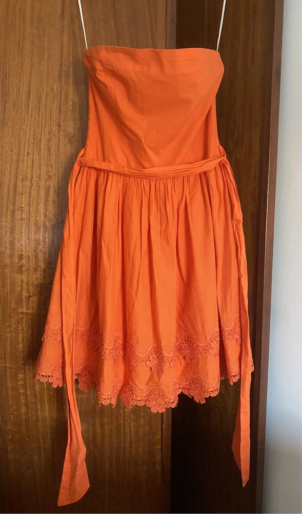 Vestido Lanidor laranja renda flores