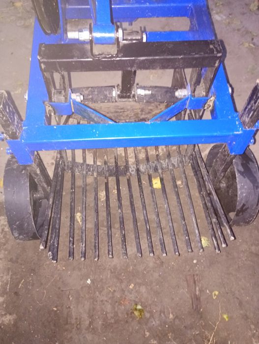 Продам копачку до мототрактора