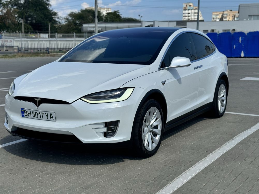 Tesla Model X 2019 100D