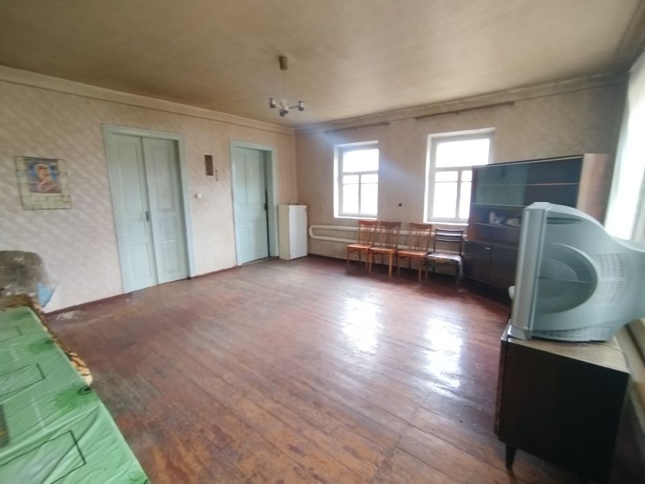 Продам цегляний  будинок в Вододазі поряд з транспортом