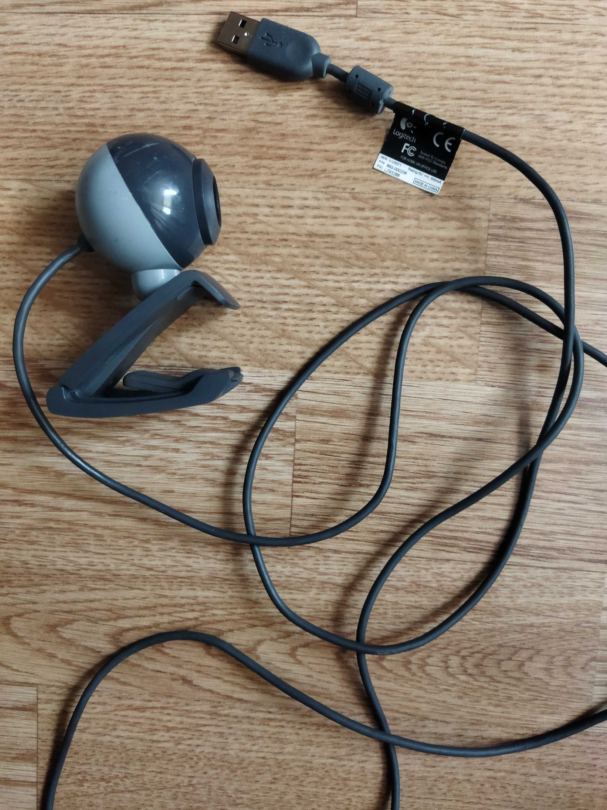 Вебкамера Logitech USB V-U0011