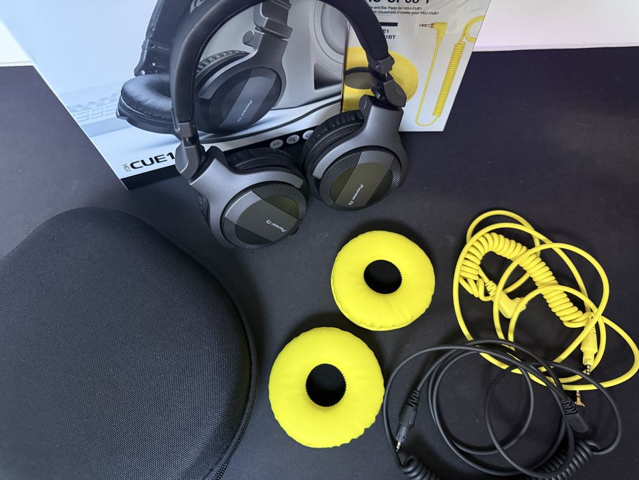 Auscultadores Pionner DJ HDJ CUE1