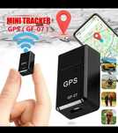 Mini lokalizator GPS.
