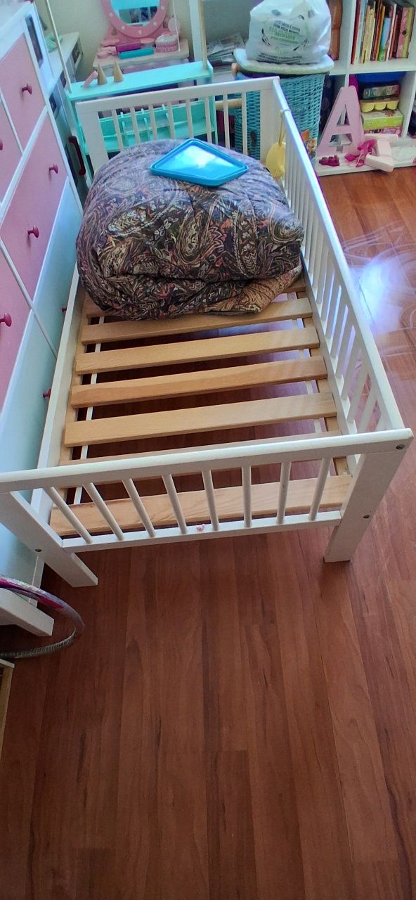 Vendo cama de criança