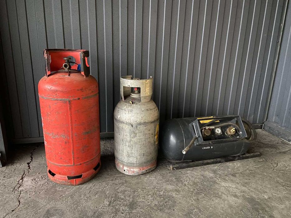 Газові балони 27, 40, 50л (вживані). Є багато різних