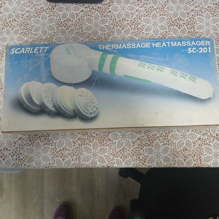 Массажёр с насадками Scarlett (England) SC-201