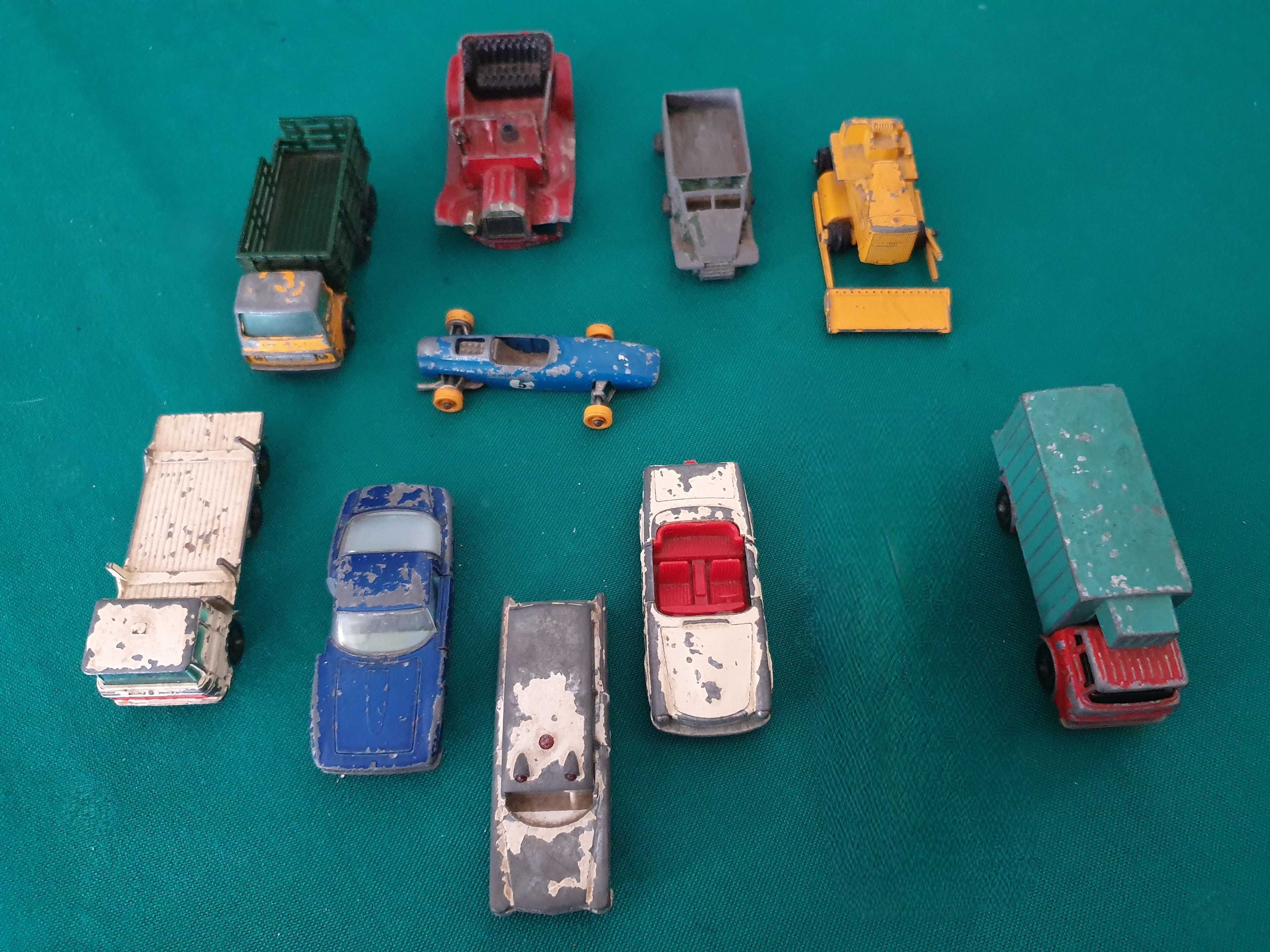 Automóveis/Carrinhos de coleção Matchbox, Lesney, anos 60, DANIFICADOS