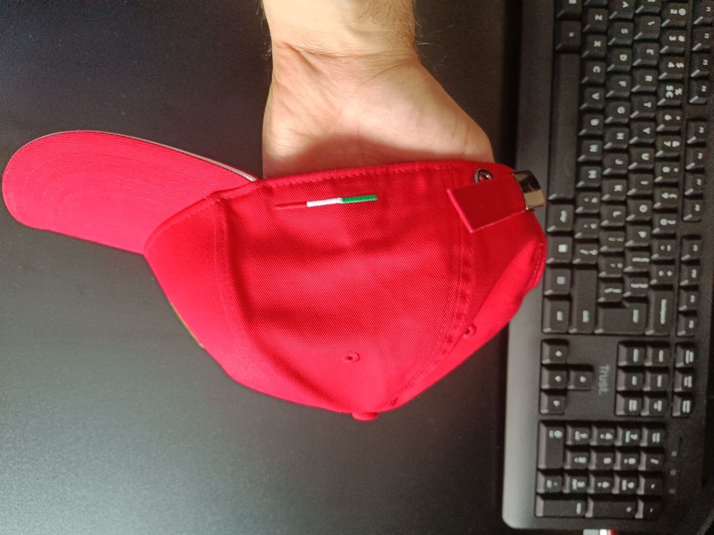 Czapka Puma Ferrari Czerwona Używana