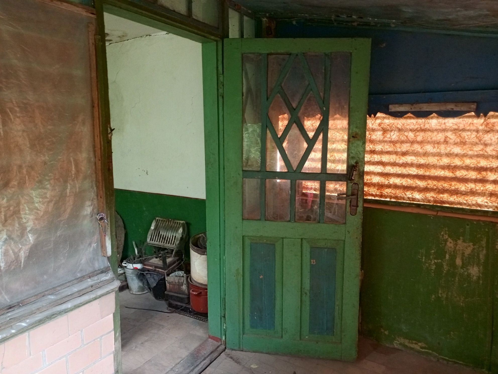 Продам дім. В мальовничому селищі Буки.