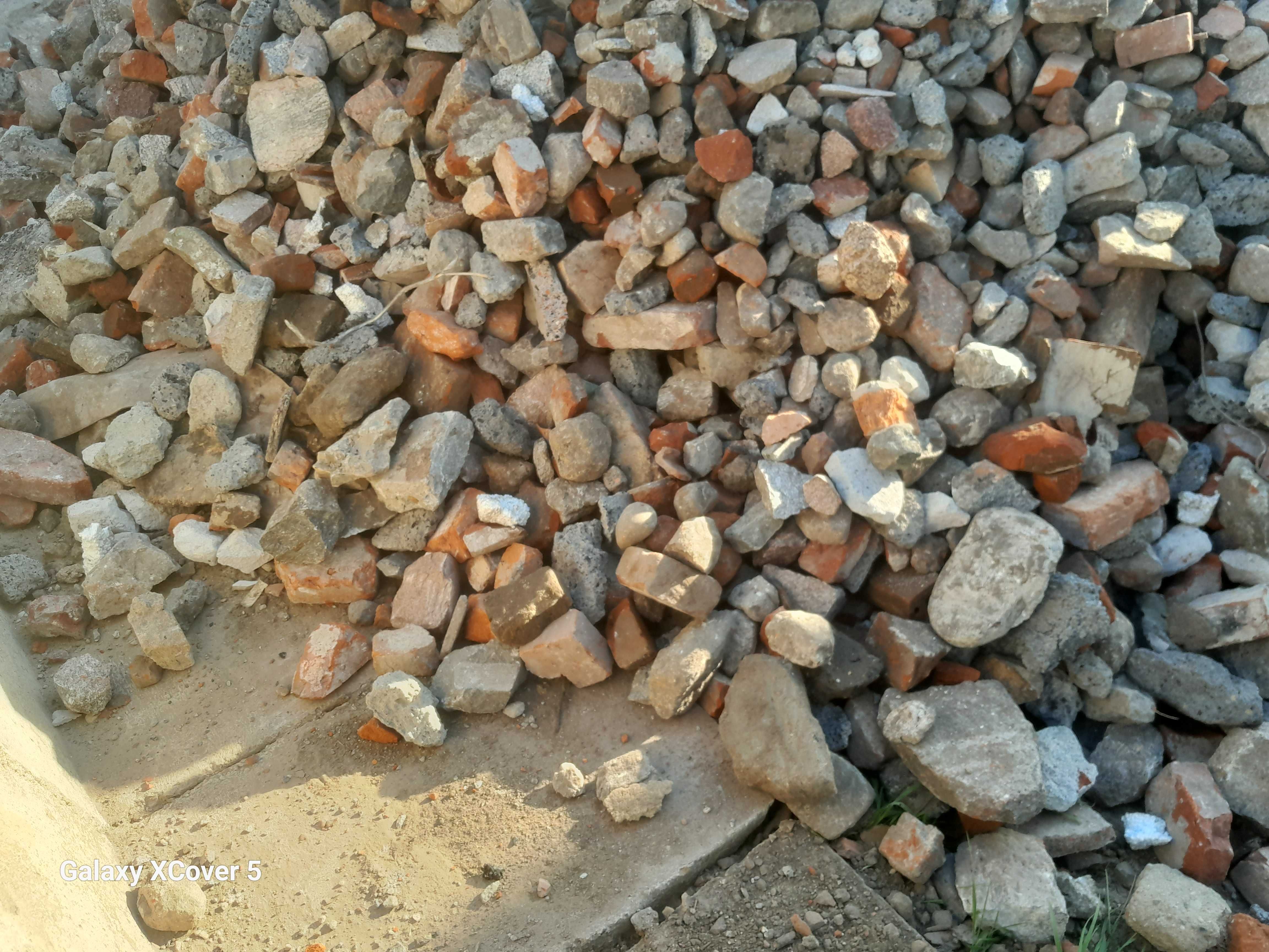 sprzedarz kruszyw gruz kruszony tłuczen ziemia piasek