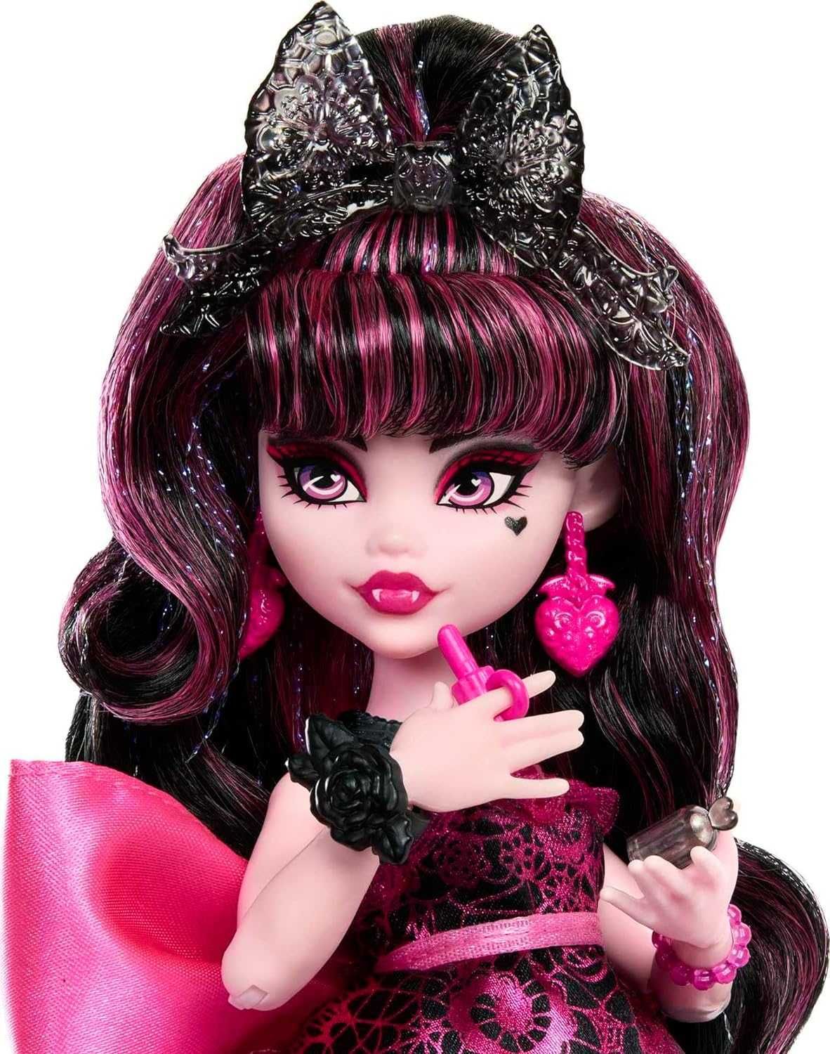 Монстер Хай Дракулаура Monster High Draculaura Ball Party HNF68