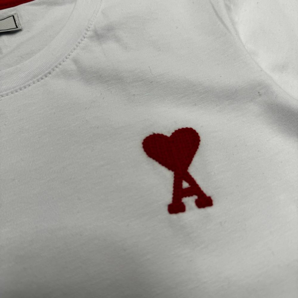 NEW SEASON! Женская футболка Ami Paris в белом цвете размеры S-XXL