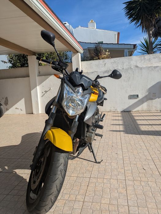 Yamaha XJ600 Naked