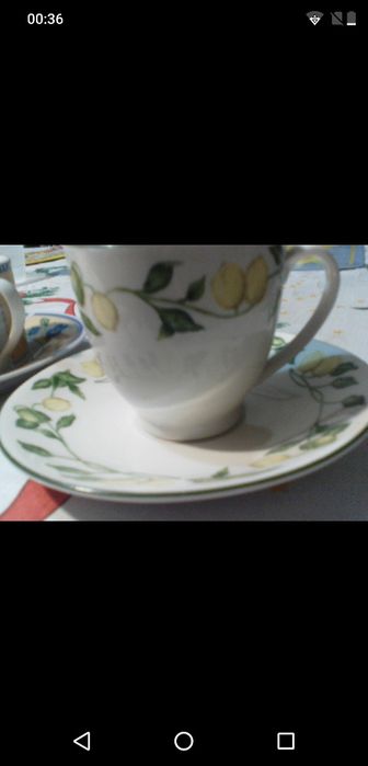 84. Filiżanki do kawy 3 sztuki