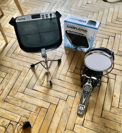 Alesis Samplepad + Stopa + Statyw / Zestaw