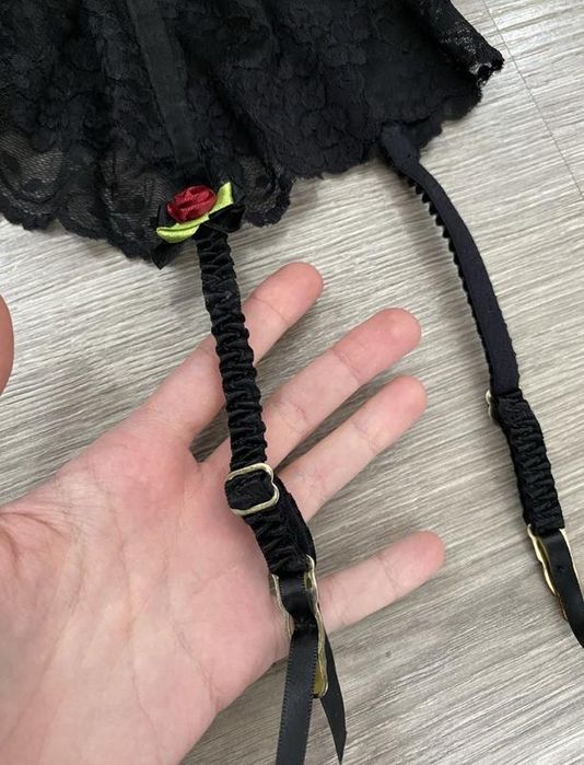 Вінтажний пояс до панчіх для чулок чорний мереживний корсет