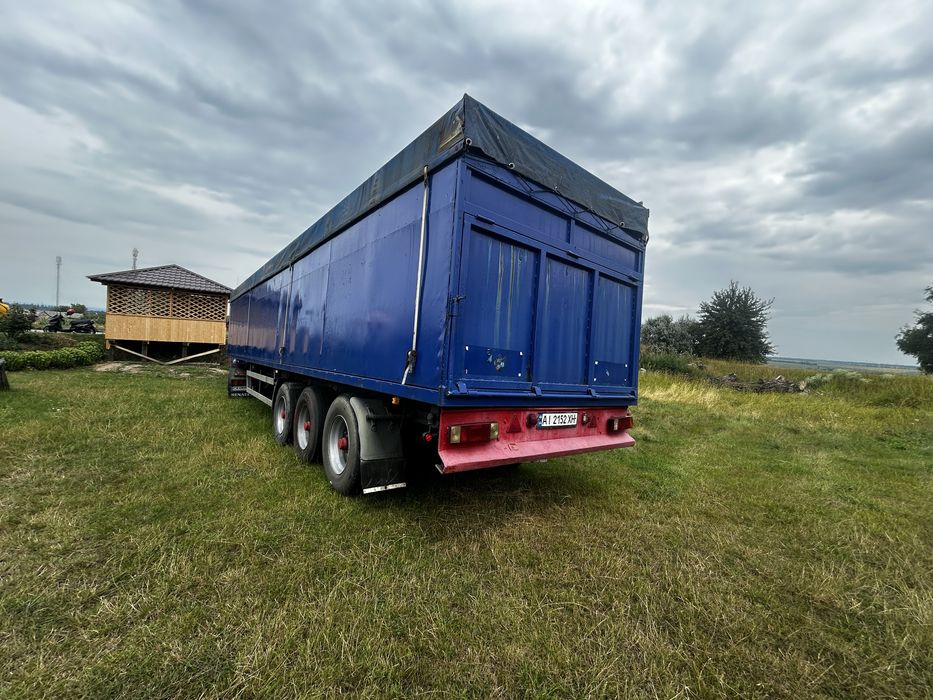 Renaul magnum та контейнеровоз