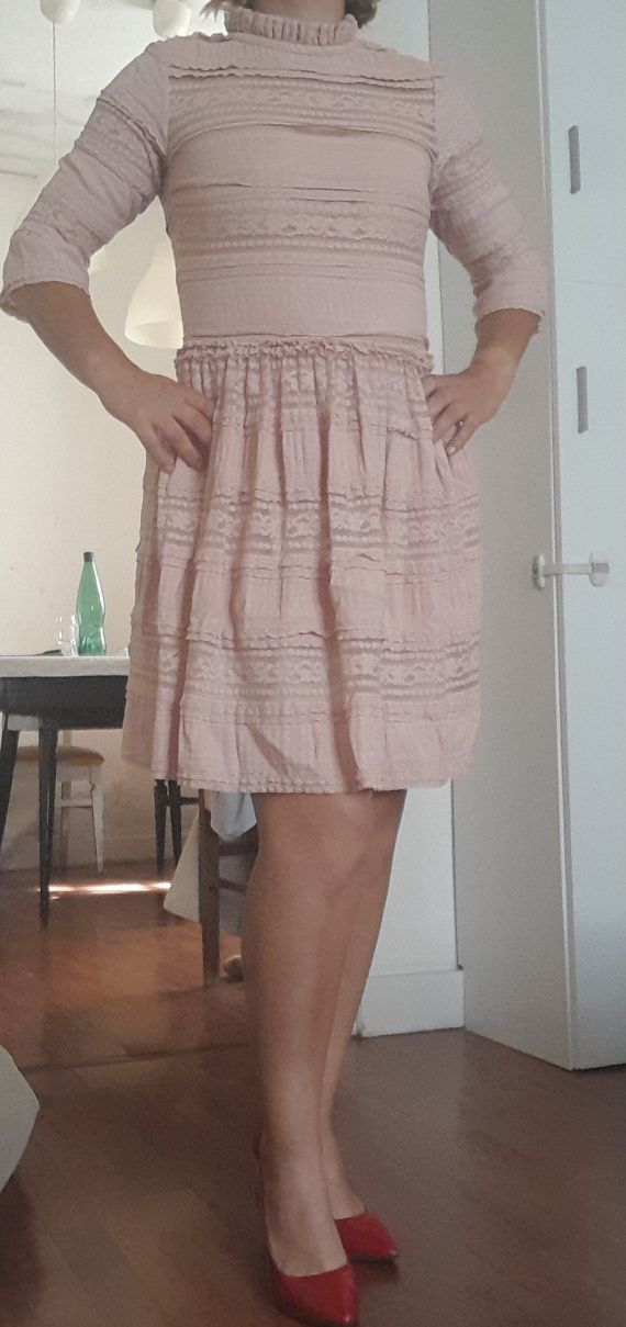 Vestido com transparências kaoâ