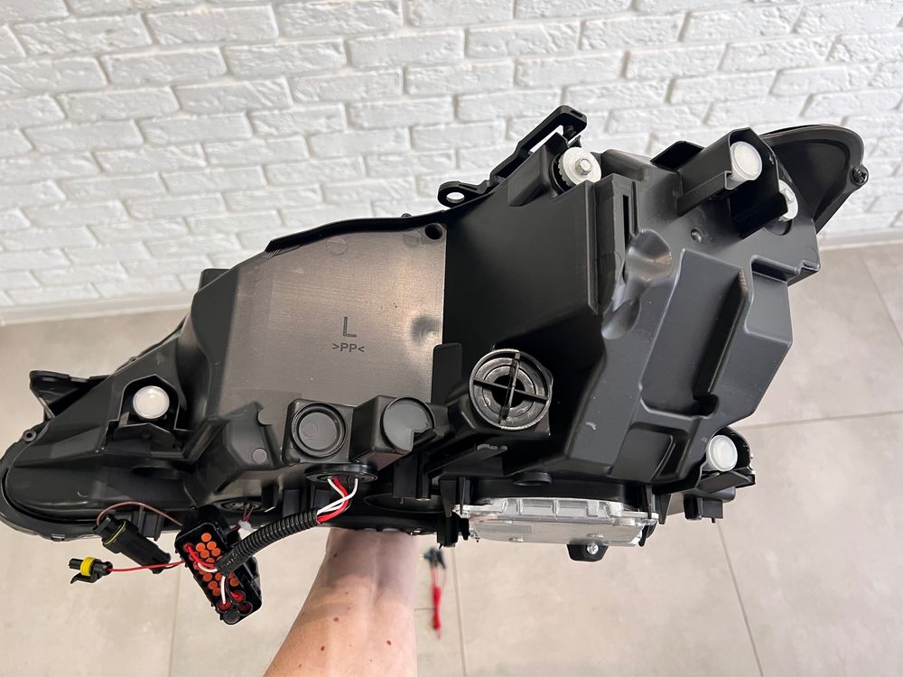 Фары full led стиль 2021 для Lexus IS 2005-2012