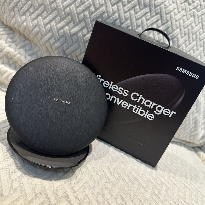 Samsung S22ULTRA 512 GB z dwoma ładowarkami indukcyjnymi i zegarkiem