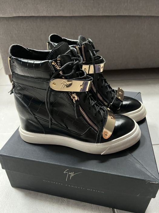 Кросівки Giuseppe Zanotti на платформі чорні
