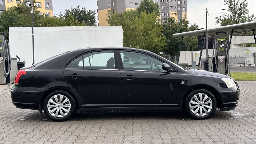 Toyota Avensis 2.0 d4d sprawna klima