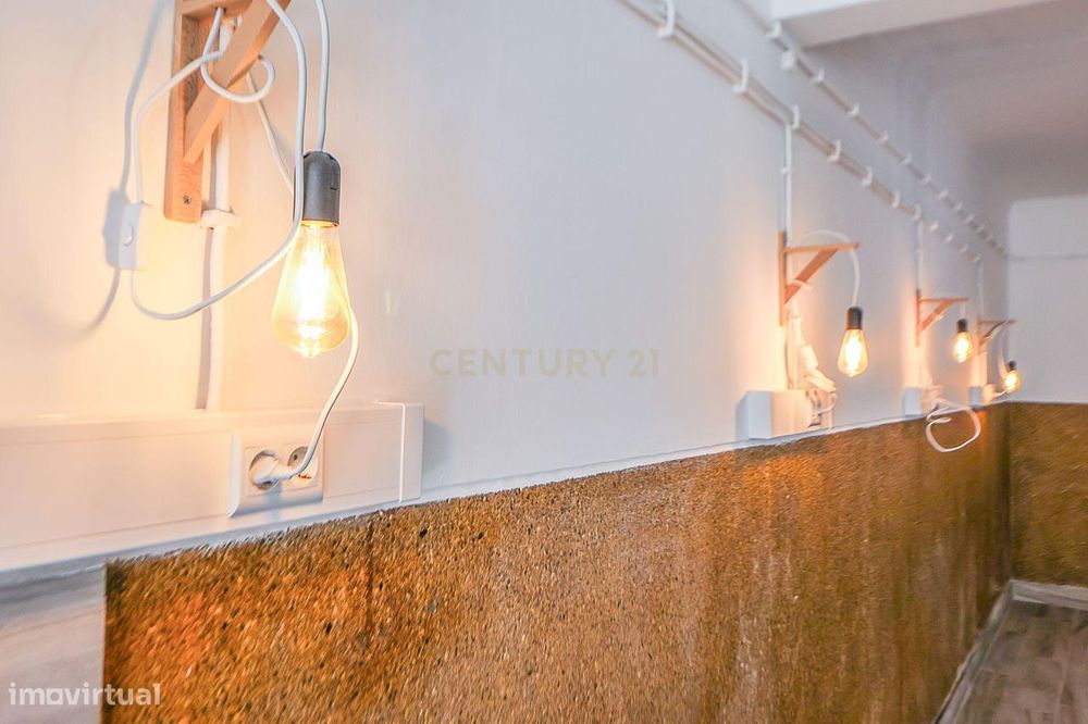 Loja na Torre da Marinha