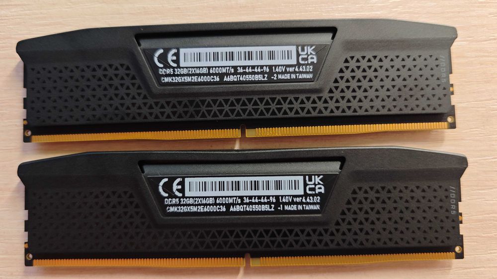 Оперативна пам'ять Corsair Vengeance DDR5 2x16Gb CMK32GX5M2D6000C36