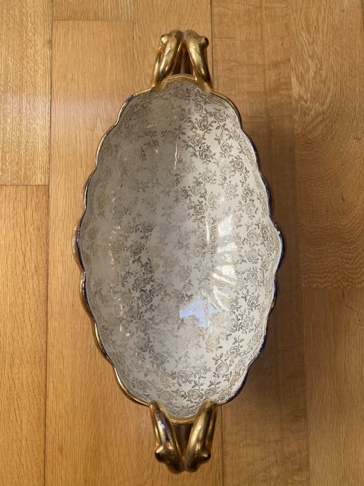 Conjunto RB Alcobaça em porcelana azul e dourada