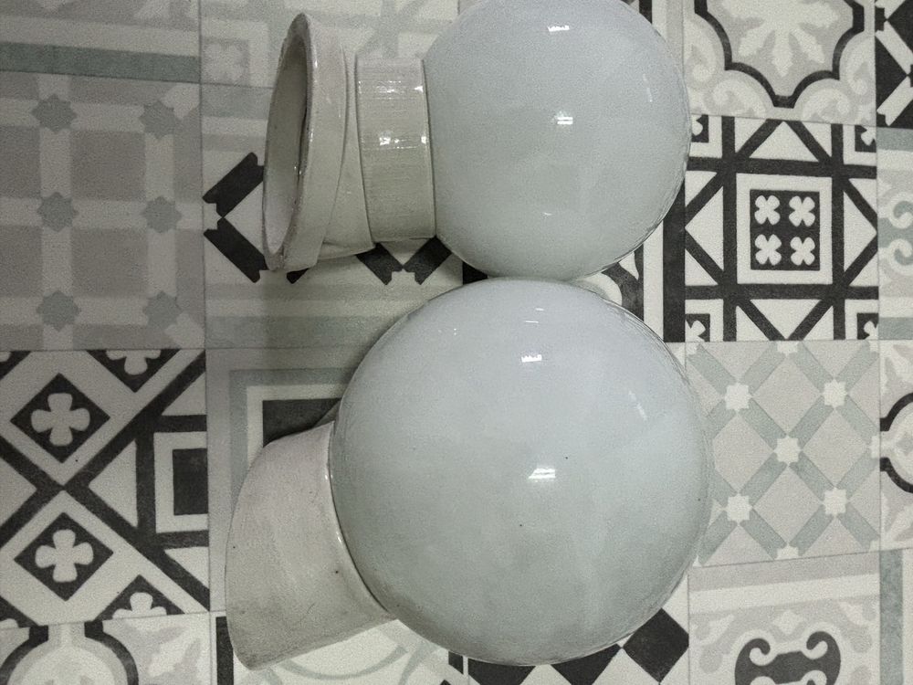 Lampy kinkiet kule białe mleczne 2 szt