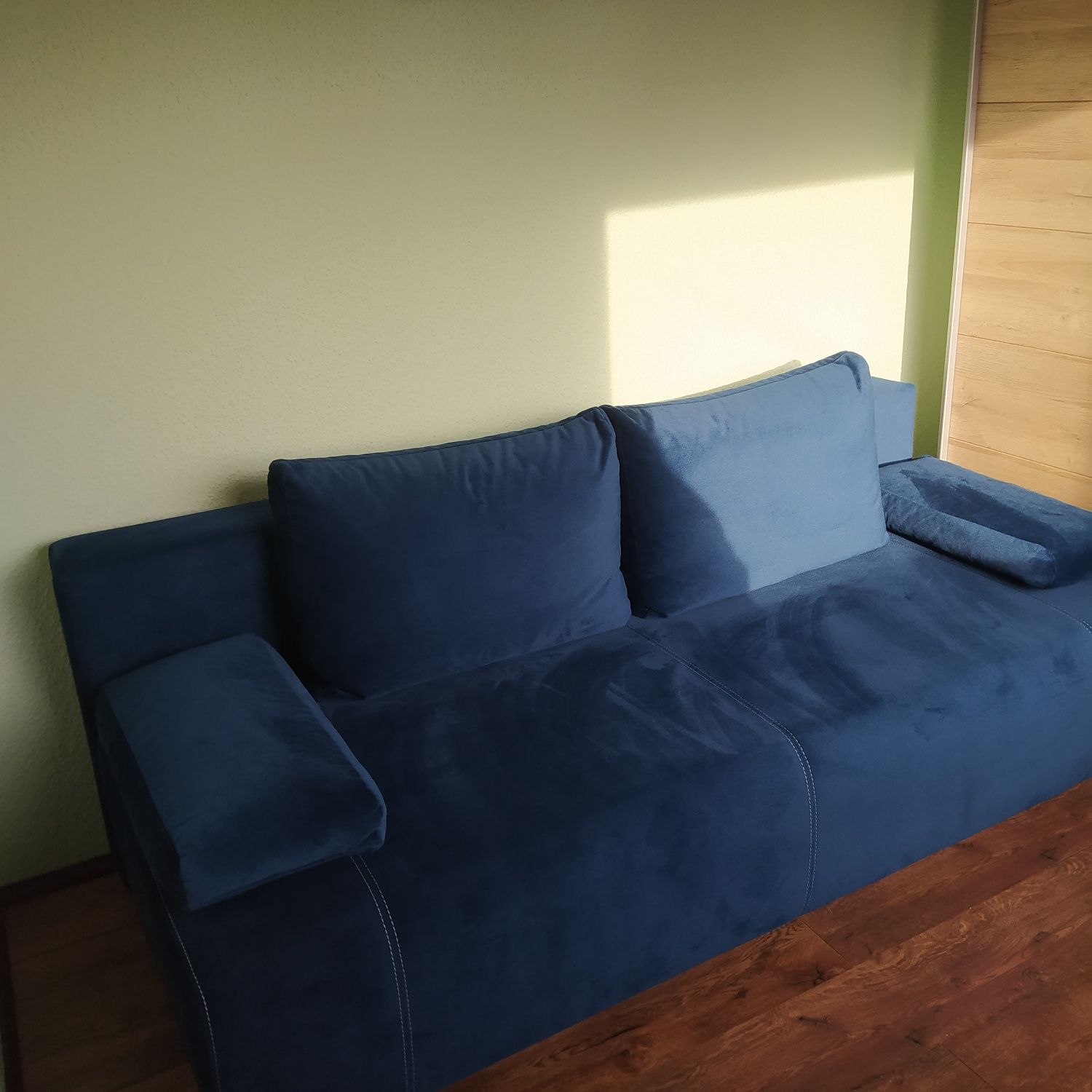 Sprzedam sofa Kinga Kronos 9 granatowa BRW