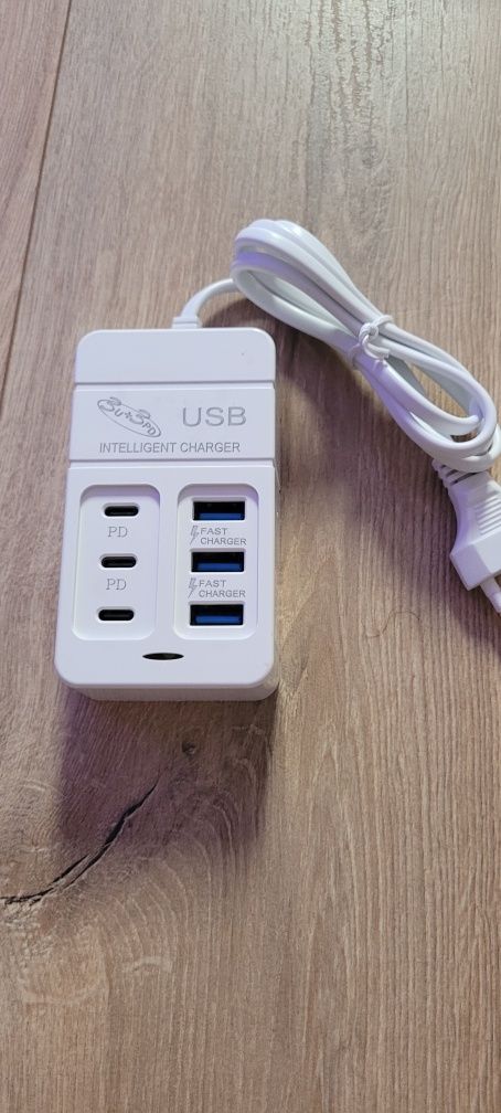 Ładowarka usb Ładowarka