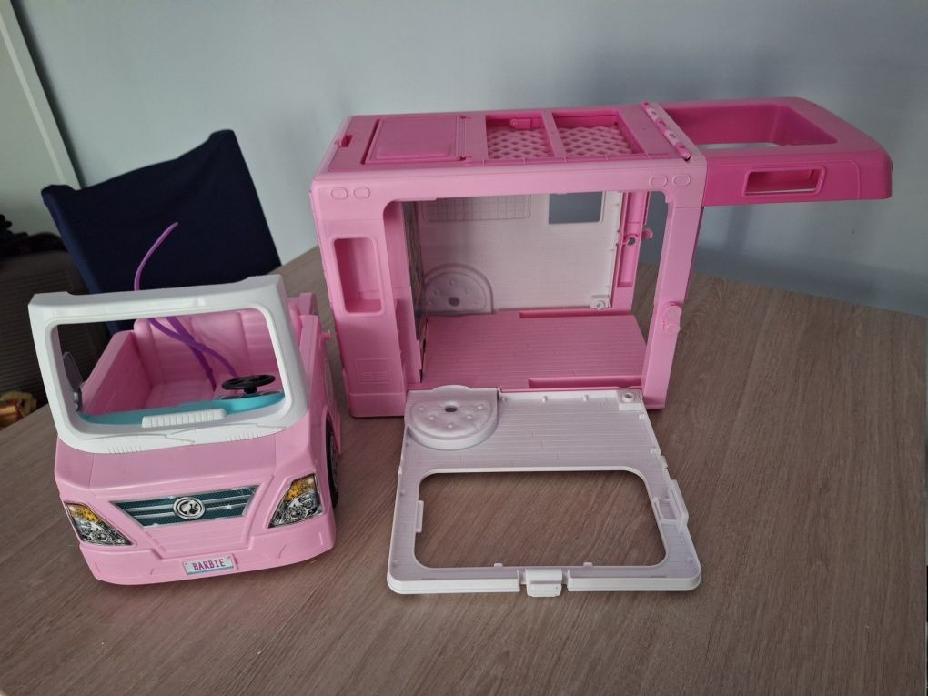 Kamper XXL dla lalki barbie