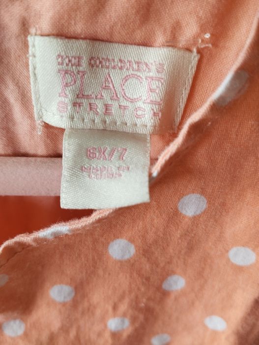 Sukienka na dziewczynkę.