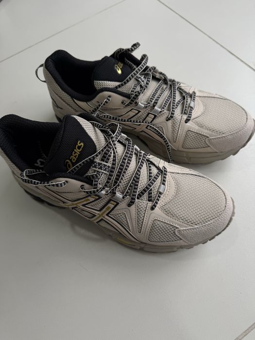 Кросівки Asics Gel-kahana 8 Retro размер 43,5/9,5