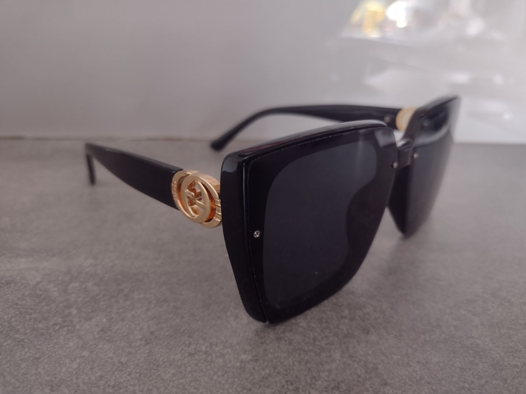 Okulary przeciwsłoneczne typu Chanel