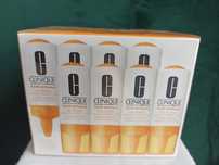 Clinique fresh pressed daily buster vitamina C 8 x 8,5 ml nowy folia