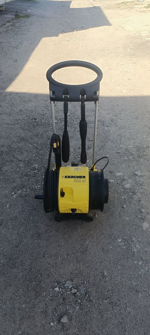 Мойка Kärcher 550 M + доп насадка
+ доп насадка,